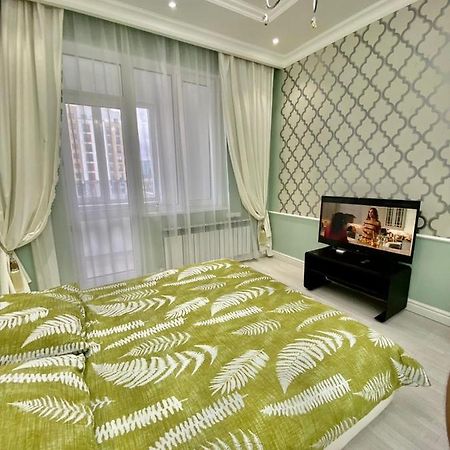 Expo Boulevard-5 Apartment Astana Bagian luar foto